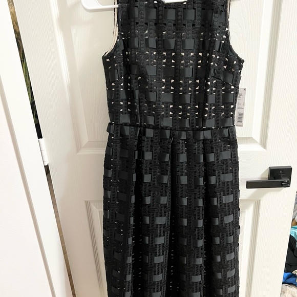 NWT Antonio Melani Size 6 Irma Black Sleeveless Woven Lace Ribbon Dress - Picture 5 of 6